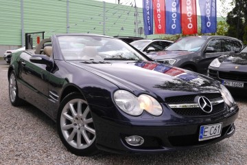 LIFT 550 V8 388HP Automat Navi Panorama Cabrio